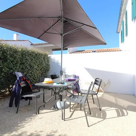 Le Clos des Vieux Moulins La Flotte Extérieur photo