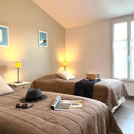 Le Clos des Vieux Moulins La Flotte Extérieur photo